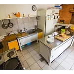 Gostinjska kuća Bol Residence 3*
