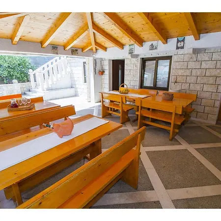 Bol Residence Penzion Bol