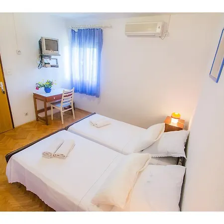 Guest house Bol Residence 3*